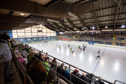 Die Eissporthalle am Salzgittersee in Lebenstedt