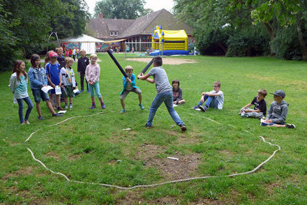 Spiel und Spaß erlebten die Kinder im Stadtpark. (Foto: Stadt Salzgitter)