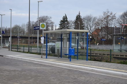 Haltestelle am Bahnhof Ringelheim
