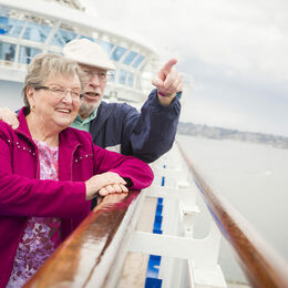 Aktiv sein: Viele Rentnerinnen und Rentner nutzen die freie Zeit zum Reisen.