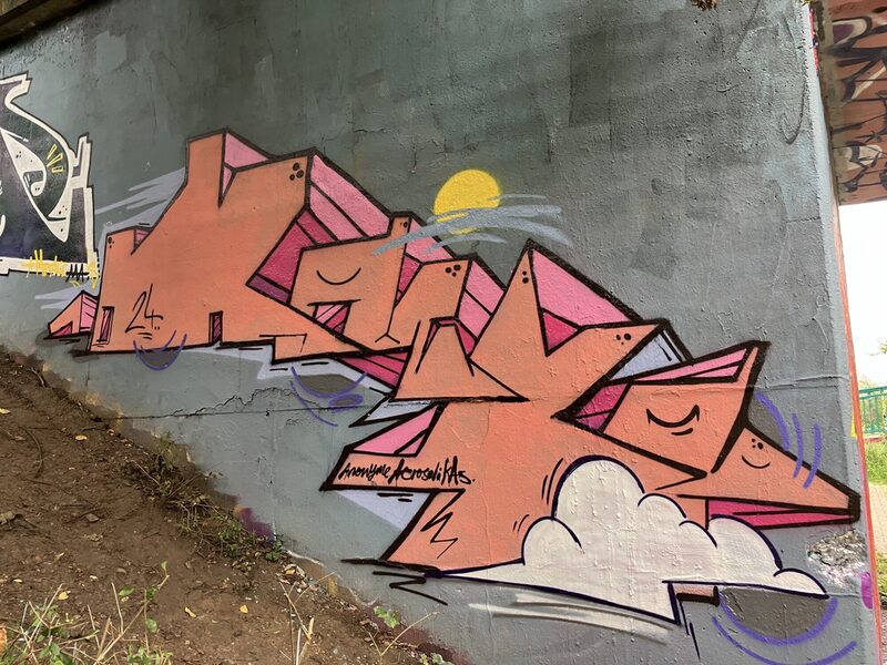 Einladung zum Sprayen rund um den Forellenhof: Das Team der JugendKulturWerkstatt freut sich auf ein Farbenspektakel mit vielen Gästen.