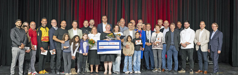 Die Deutsche Lebensrettungsgesellschaft (DLRG) Ortsgruppe Salzgitter-Bad erhielt die „Bunte Sole“ 2025.