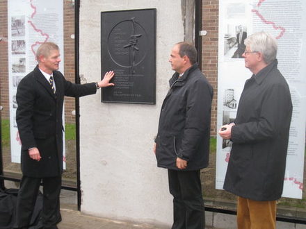 Von links: Frank Klingebiel, Knut Kreuch und Dr. Hans-Jürgen Grasemann.
